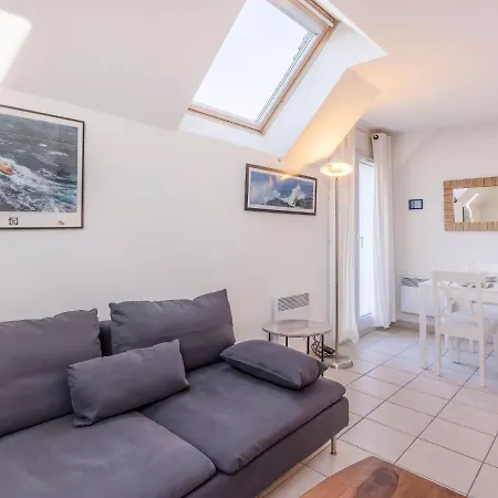 Les Marines 1 Et 2-7 By Interhome Appartement *