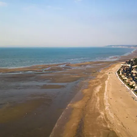 Les Marines 1 Et 2-7 By Interhome Cabourg