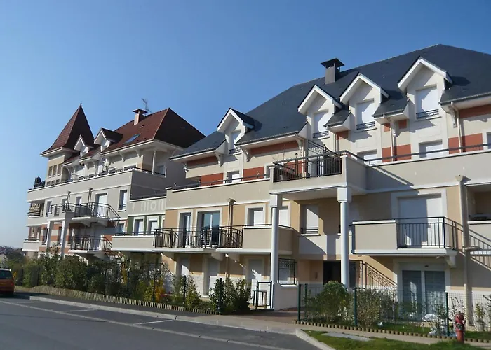 Les Marines 1 Et 2-7 By Interhome * Cabourg